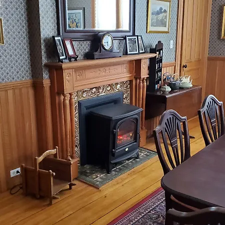 The Lark & Loon Inn-3